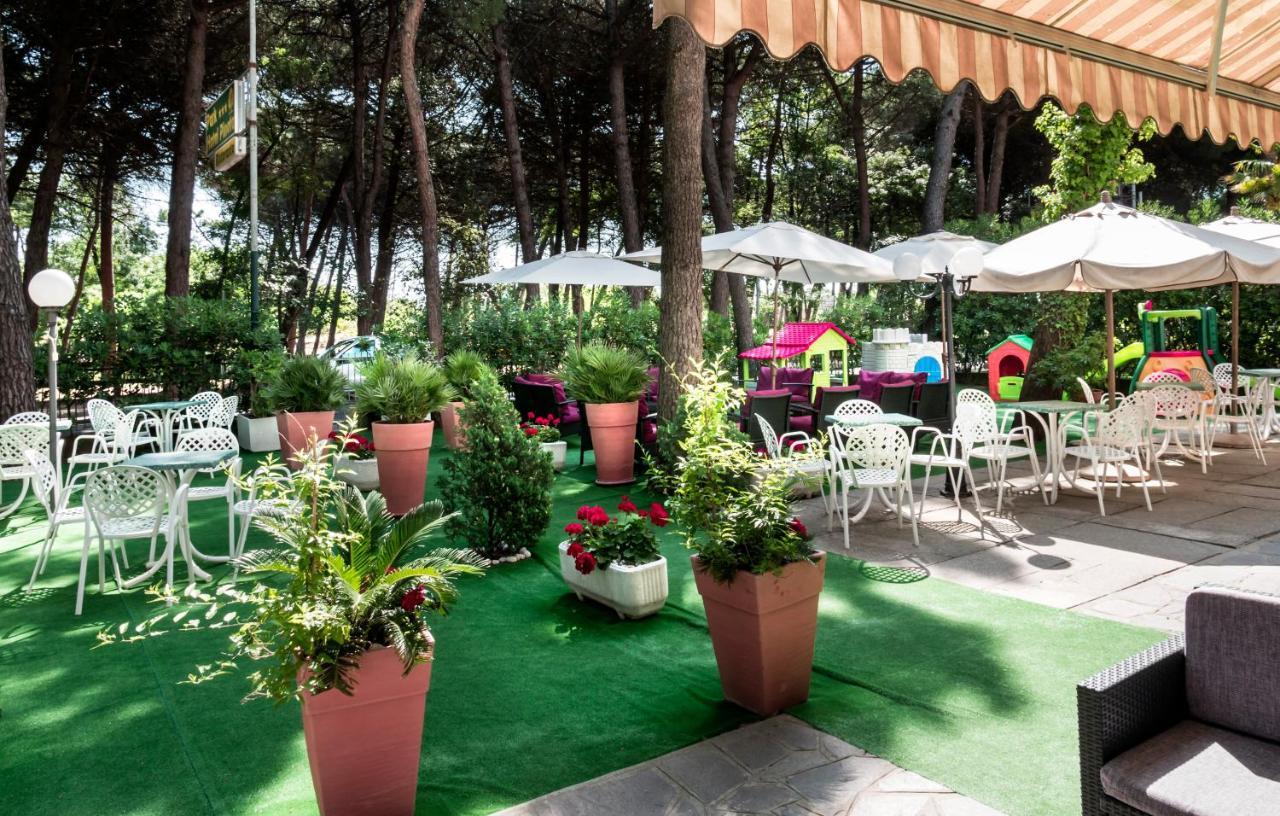 Park Hotel Pineta Cervia Extérieur photo
